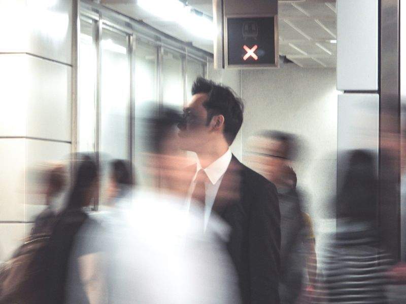 山本 健一